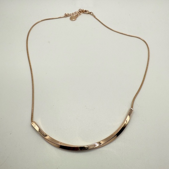 Vintage Signed Charter Club Gold Tone Chain Necklace Solid Curved Angular Shaped - Picture 1 of 4